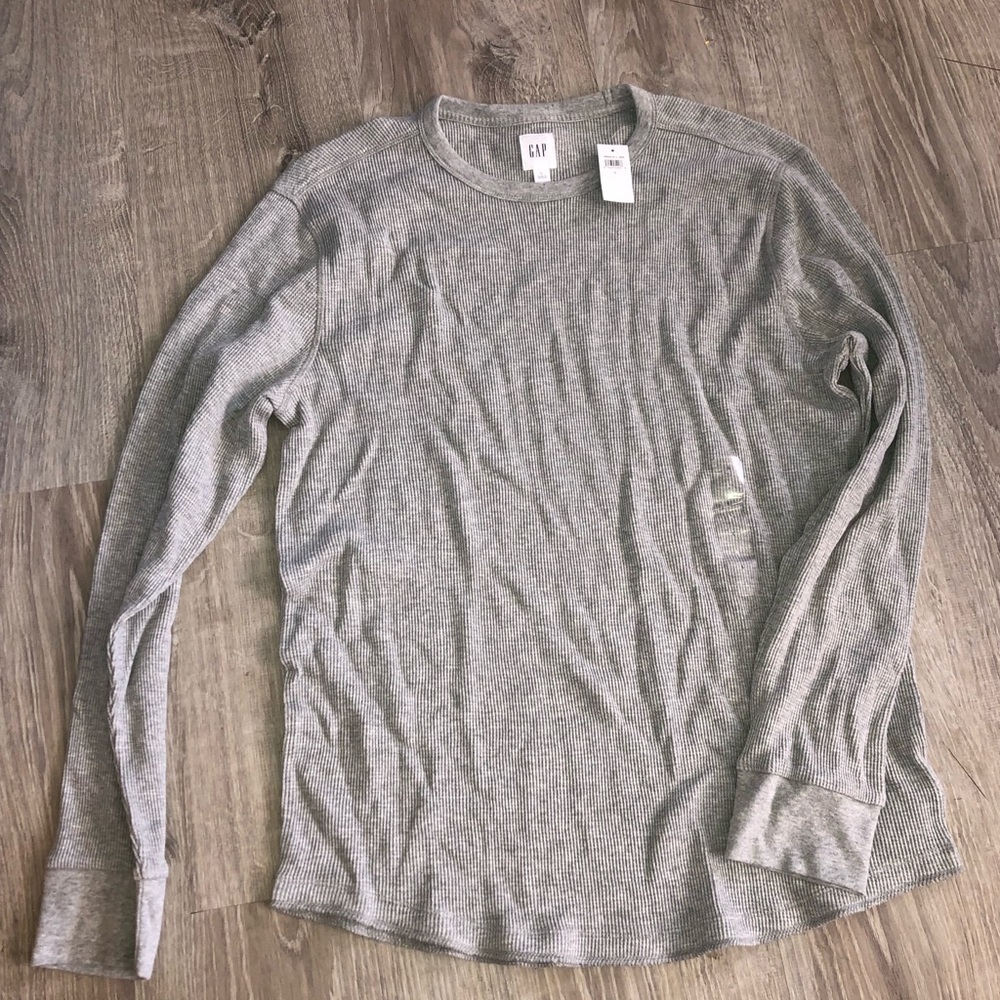 NWT Gap Thermal LS Shirt. Size Large